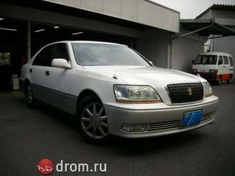 2001 Toyota Crown Majesta