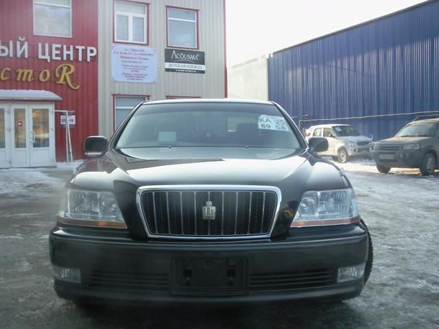 2001 Toyota Crown Majesta