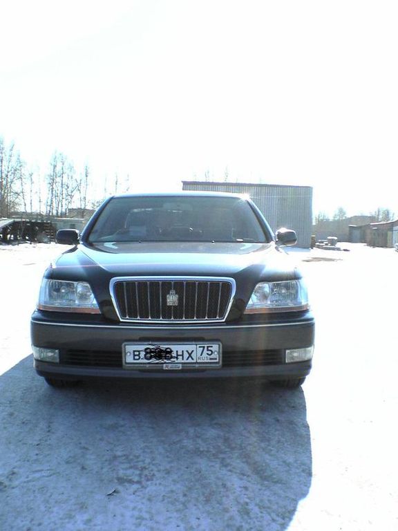 2001 Toyota Crown Majesta