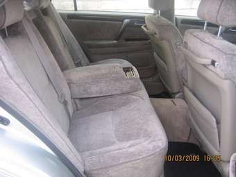 2001 Toyota Crown Majesta For Sale