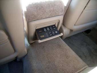 2001 Toyota Crown Majesta Pictures