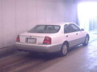 2001 Toyota Crown Majesta Pics