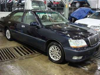 2002 Toyota Crown Majesta