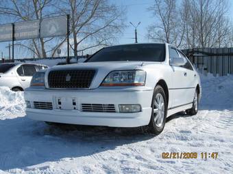 2002 Toyota Crown Majesta Pictures