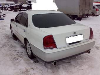 2002 Toyota Crown Majesta Pictures