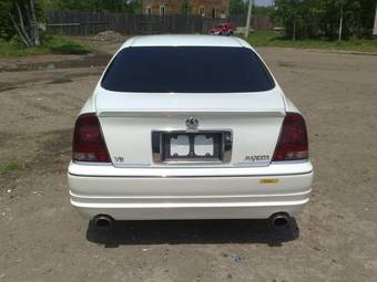 2002 Toyota Crown Majesta Photos