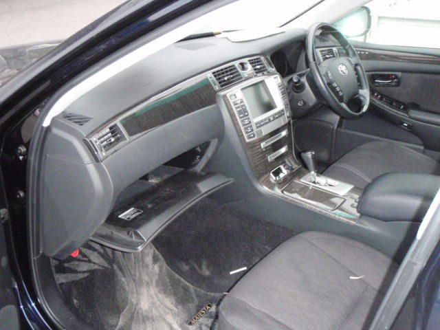 2005 Toyota Crown Majesta