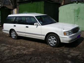 1999 Toyota Crown Wagon