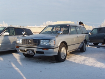 1999 Toyota Crown Wagon