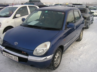 1998 Toyota Duet