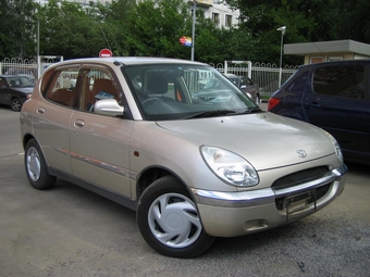 1999 Toyota Duet