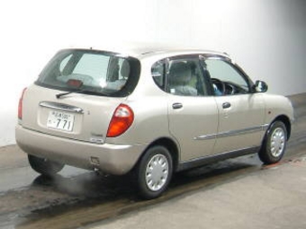 1999 Toyota Duet