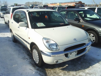 1999 Toyota Duet