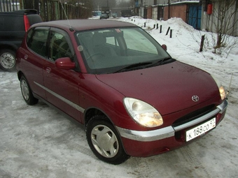 1999 Toyota Duet