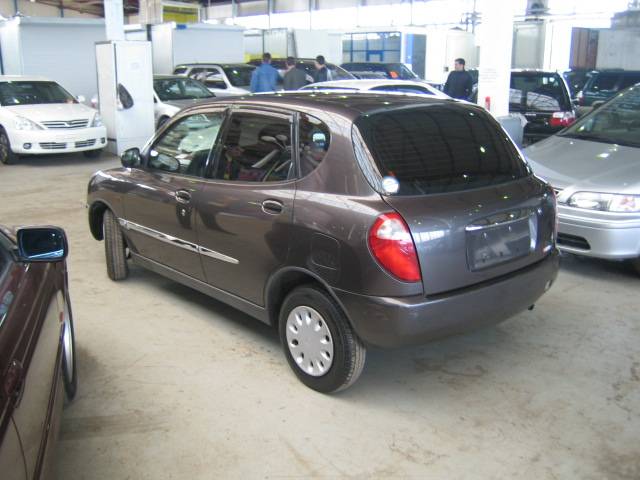 1999 Toyota Duet