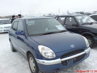 1999 Toyota Duet