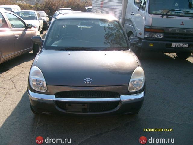 1999 Toyota Duet