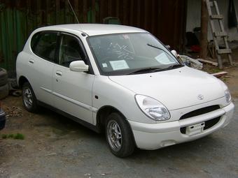 1999 Toyota Duet