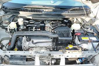 2000 Toyota Duet Pictures