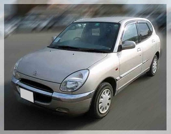 Toyota duet 2001