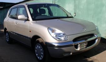 2001 Toyota Duet