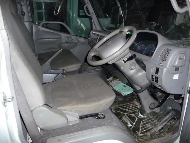 2002 Toyota Duet