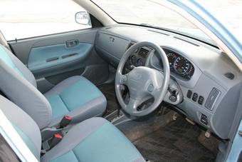 2002 Toyota Duet For Sale