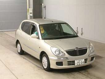 2003 Toyota Duet