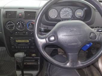 2003 Toyota Duet For Sale