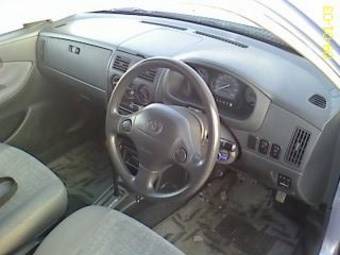 2004 Toyota Duet For Sale