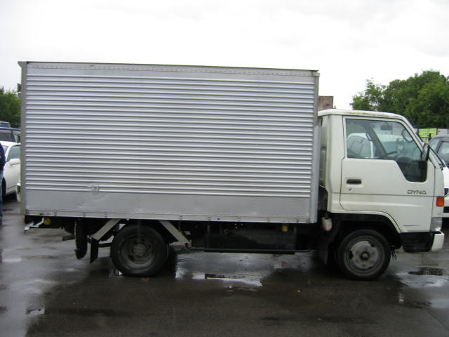 1998 Toyota Dyna Pictures