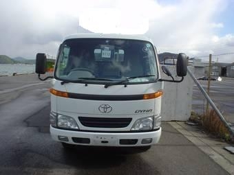 2000 Toyota Dyna