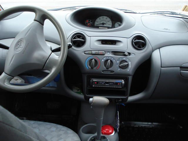 2000 Toyota Echo