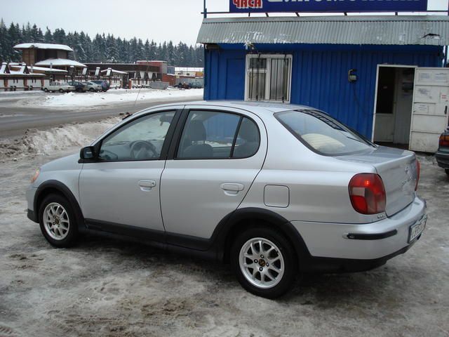 2000 Toyota Echo