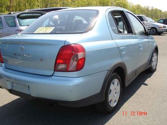 2000 Toyota Echo Photos