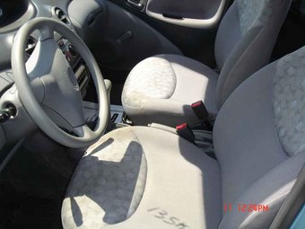2000 Toyota Echo Pictures
