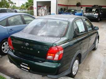 2002 Toyota Echo Photos