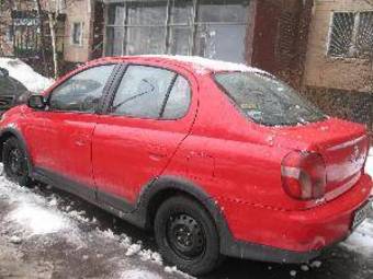 2002 Toyota Echo Photos