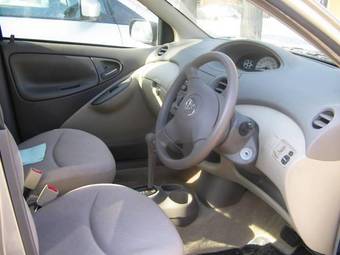 2005 Toyota Echo Photos