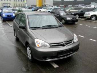 2005 Toyota Echo Photos