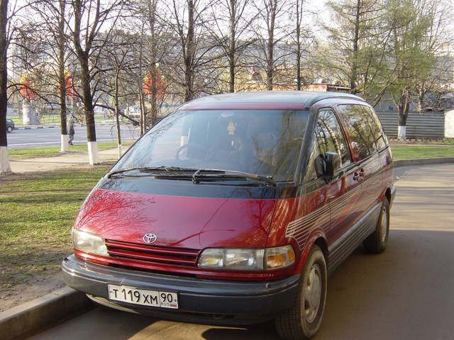 1992 Toyota Estima