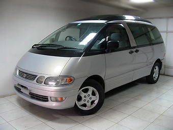 1996 Toyota Estima Photos