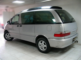 1996 Toyota Estima Photos