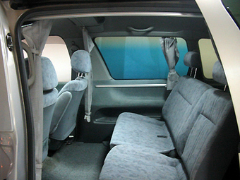 1996 Toyota Estima Photos