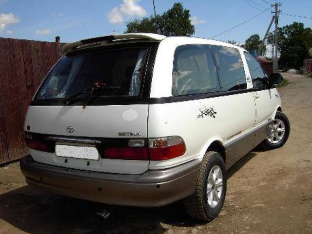 1998 Toyota Estima