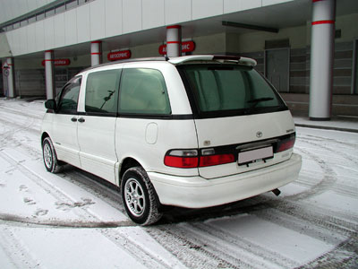 1998 Toyota Estima Photos