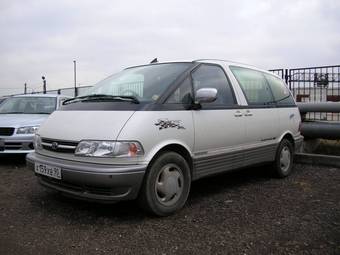 1998 Toyota Estima Photos