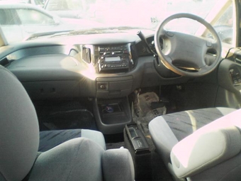 1999 Toyota Estima