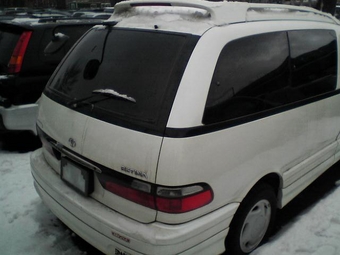 Toyota Estima