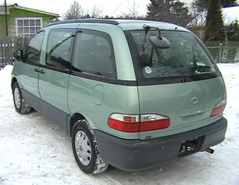 Toyota Estima